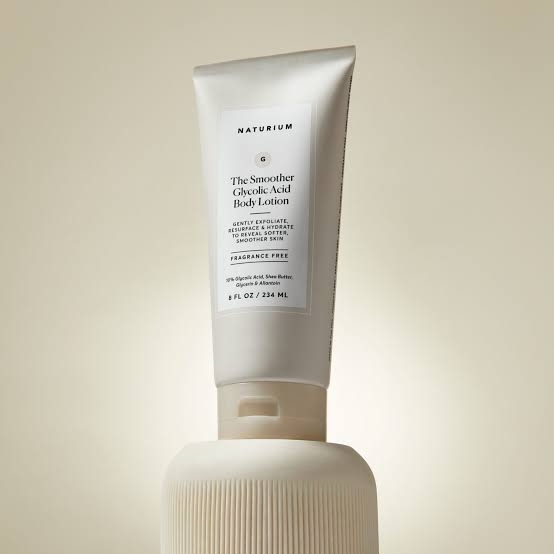 NATURIUM The Smoother Glycolic Acid Body Lotion
234ml