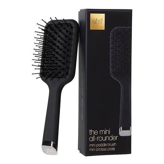 GHD The Mini All Rounder – Mini Brosse Plate de Voyage